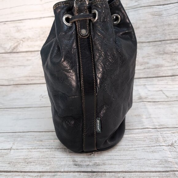 Rugby Bags Black Leather Vintage Made in Canada Draw String Bucket Bag - Picture 3 of 9